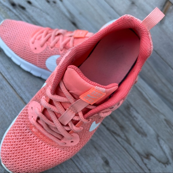 Nike Air Max Motion Sneakers - Picture 8 of 10